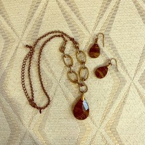 Vintage Avon | necklace & dangle earring set